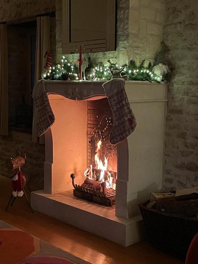 Uniquely Private Holiday Villa In The Charente Puyreaux Buitenkant foto
