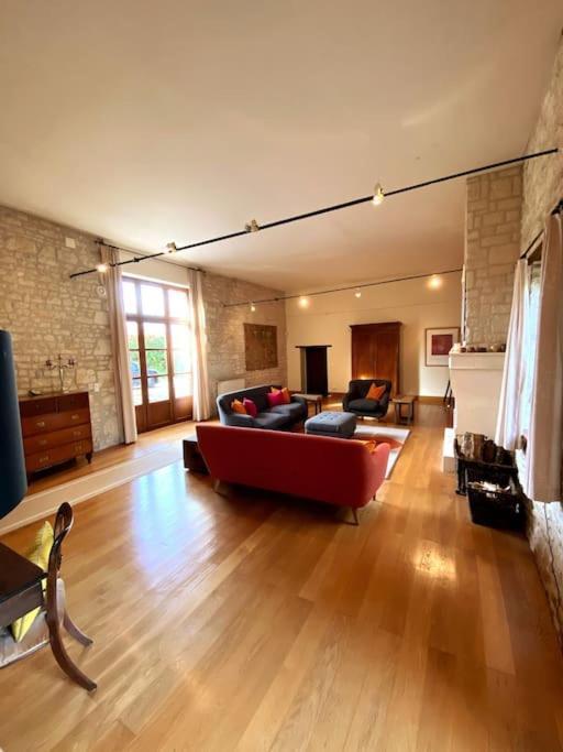 Uniquely Private Holiday Villa In The Charente Puyreaux Buitenkant foto