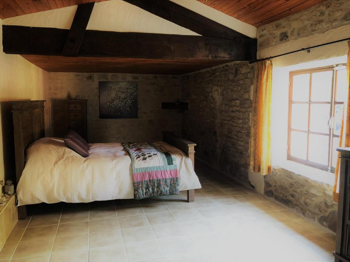 Uniquely Private Holiday Villa In The Charente Puyreaux Buitenkant foto
